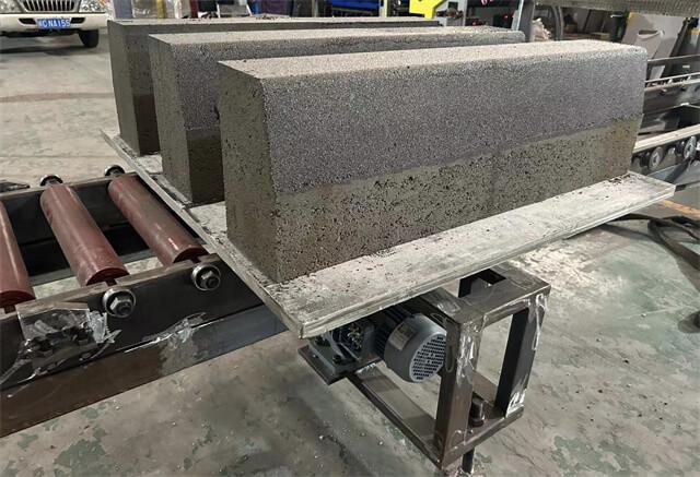 Hollow block and interlocking paver mould for concrete block machine in Saudi Arabia