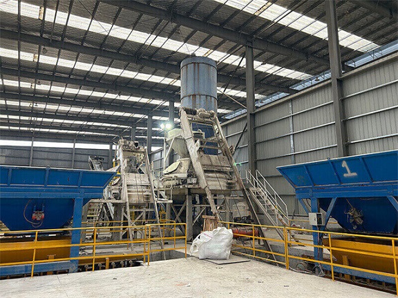 Automatic batching and mixing system.jpg